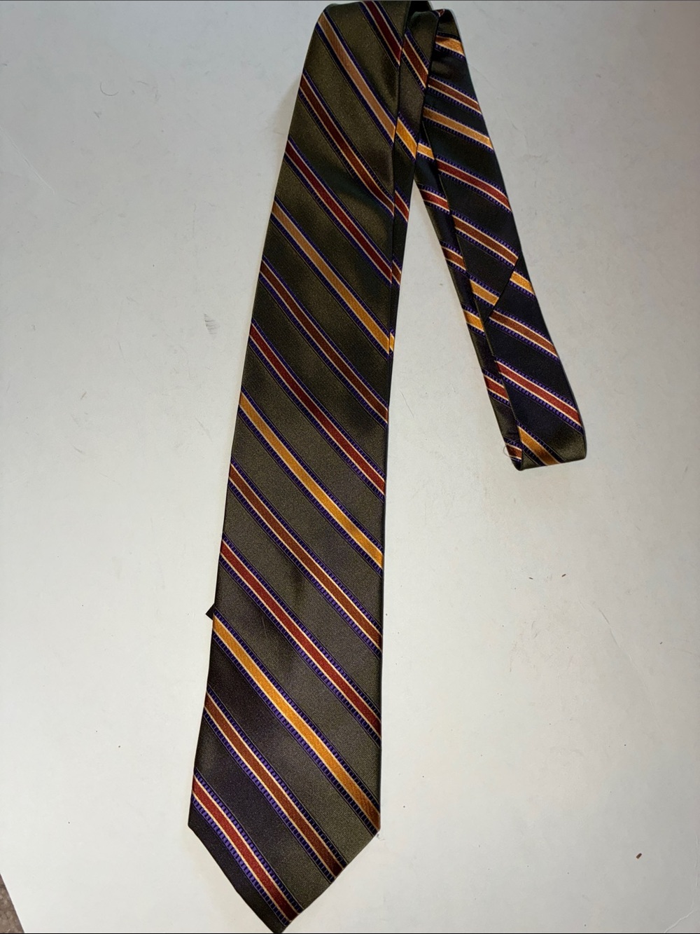 NEW Jos A. Banks Silk Extra Long Necktie